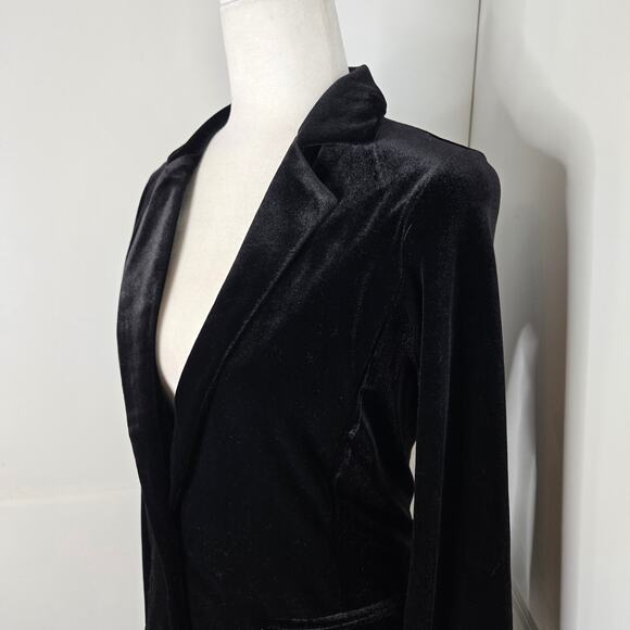 Tahari EUC single breasted stretch velvet blazer jacket Small black - Picture 14 of 14